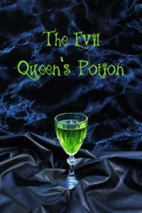 Halloween Cocktail: the Evil Queen's Potion