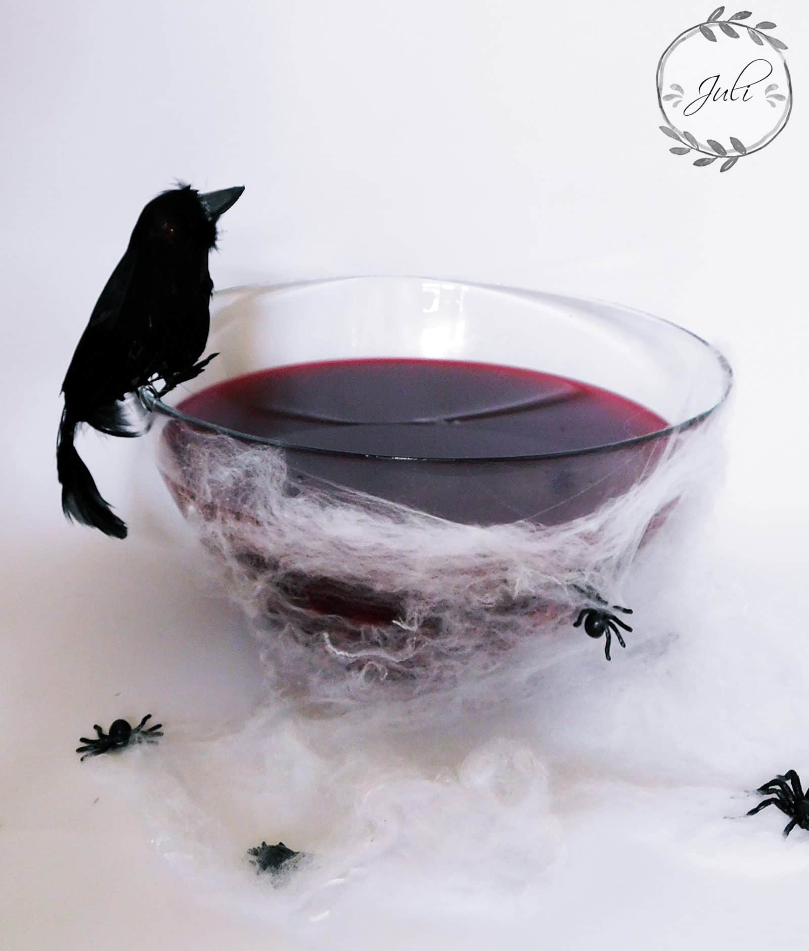 Blutbowle – ein schauriges Getränk für Halloween