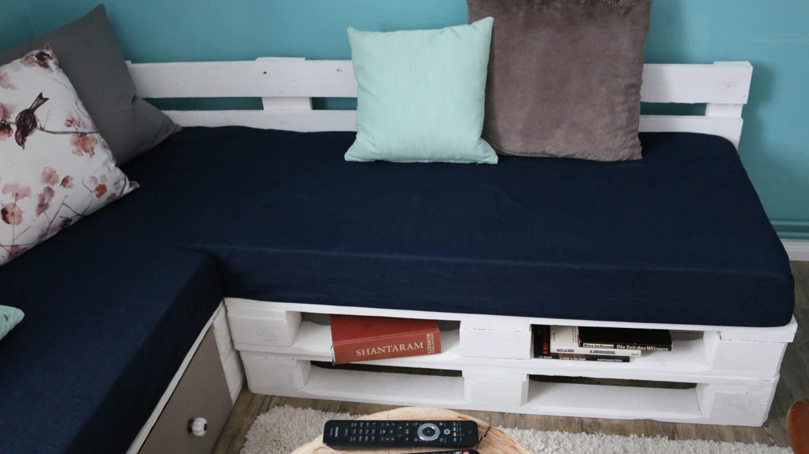 Sofa aus Europaletten mit vielen Extras!!