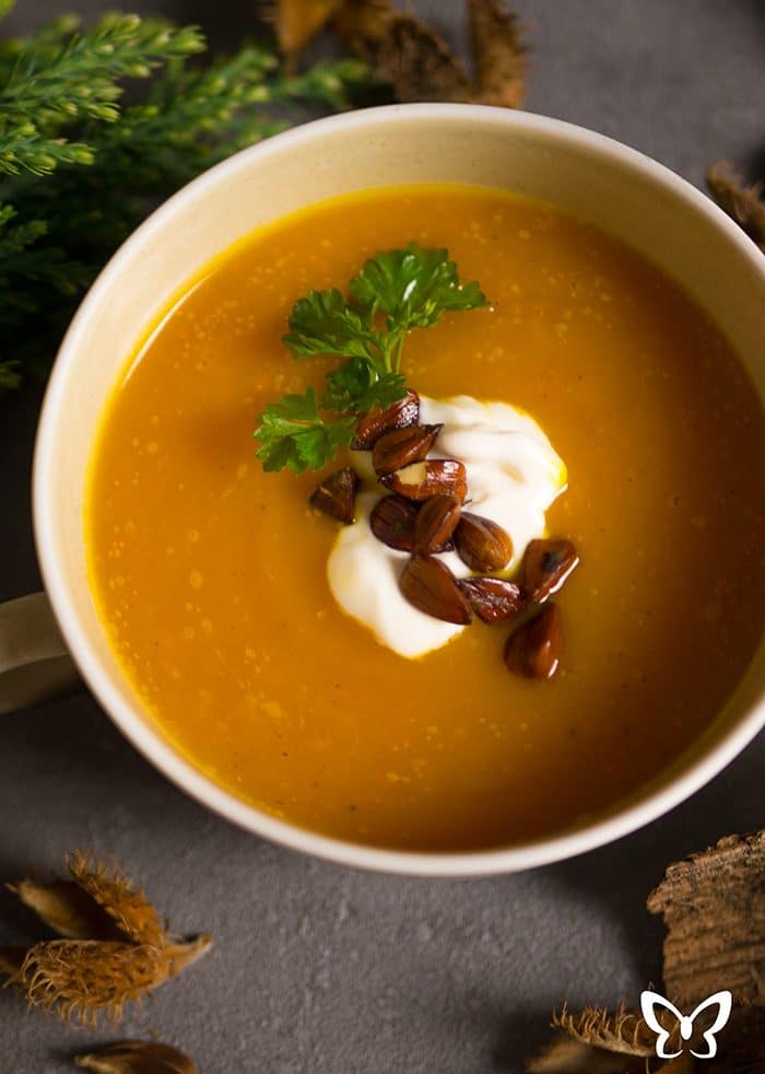 Geröstete Bucheckern | Matcha Bowl | Kürbissuppe