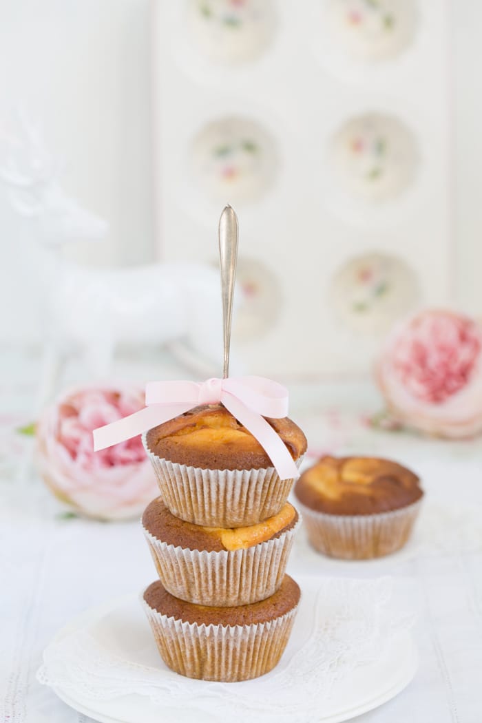 „Kürbis-Käsekuchen-Muffins mit karamellisierten Cashews-Glutenfrei!“