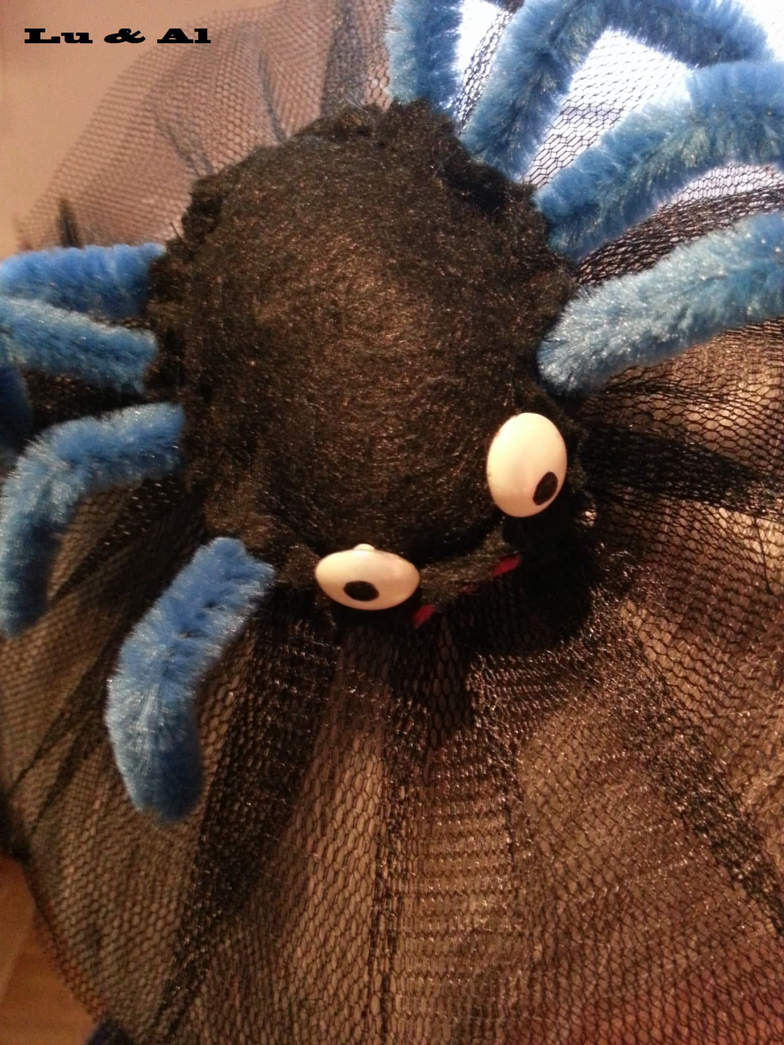 Du hast da `ne Spinne am Kopf