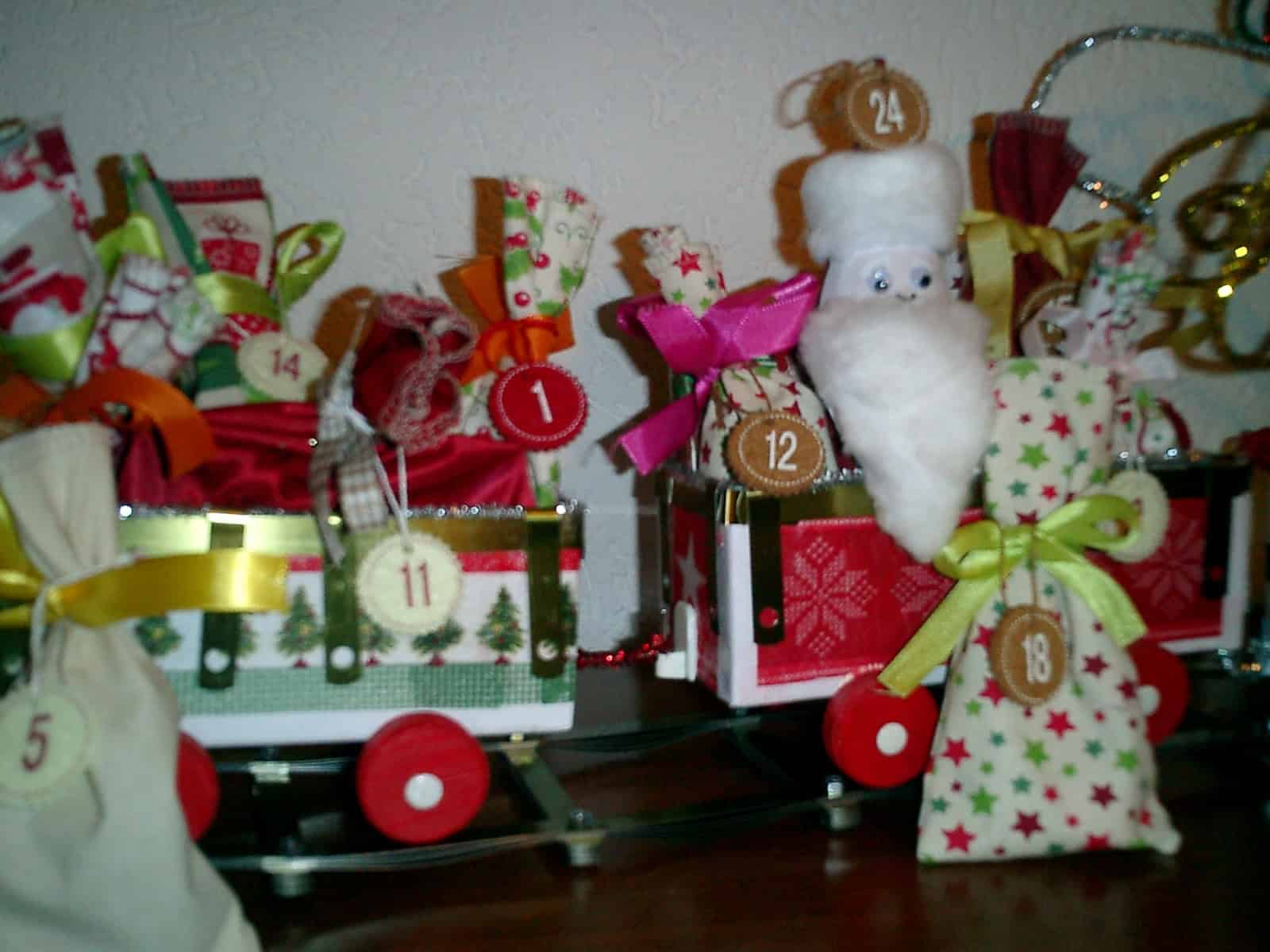 Adventskalenderzug