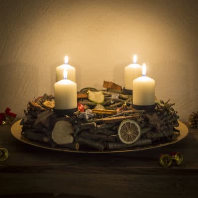 DIY Adventskranz aus Holz