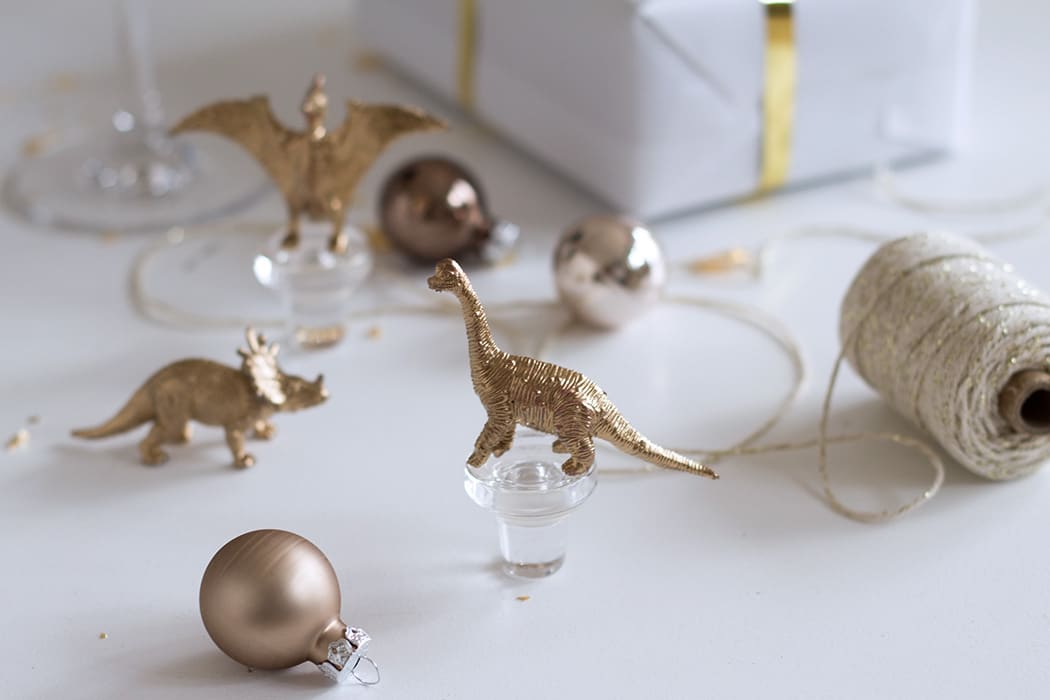 DIY Geschenkidee Dinokorken