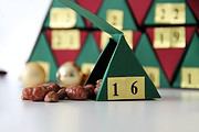 Adventskalender zum falten und selbst befüllen!