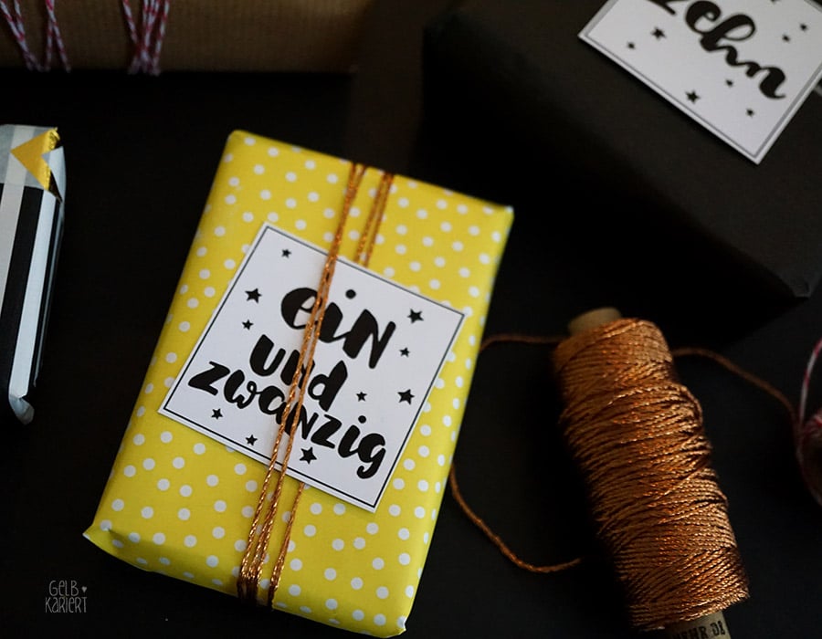 Handlettering Adventskalenderzahlen zum Ausdrucken