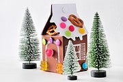 DIY Lebkuchenhaus aus Fotokarton – eine „zuckersüße“ Geschenkverpackung ;-)