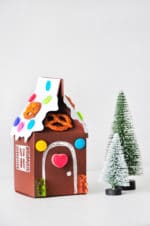 DIY Lebkuchenhaus aus Fotokarton – eine „zuckersüße“ Geschenkverpackung ;-)