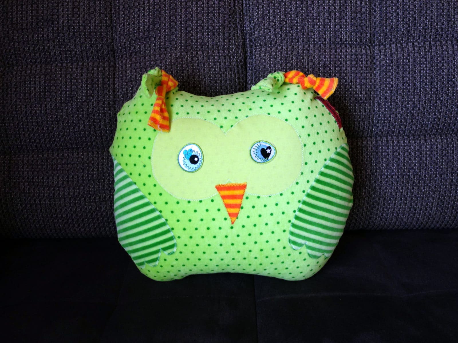 Monster/ Eulen/ Rückenkissen