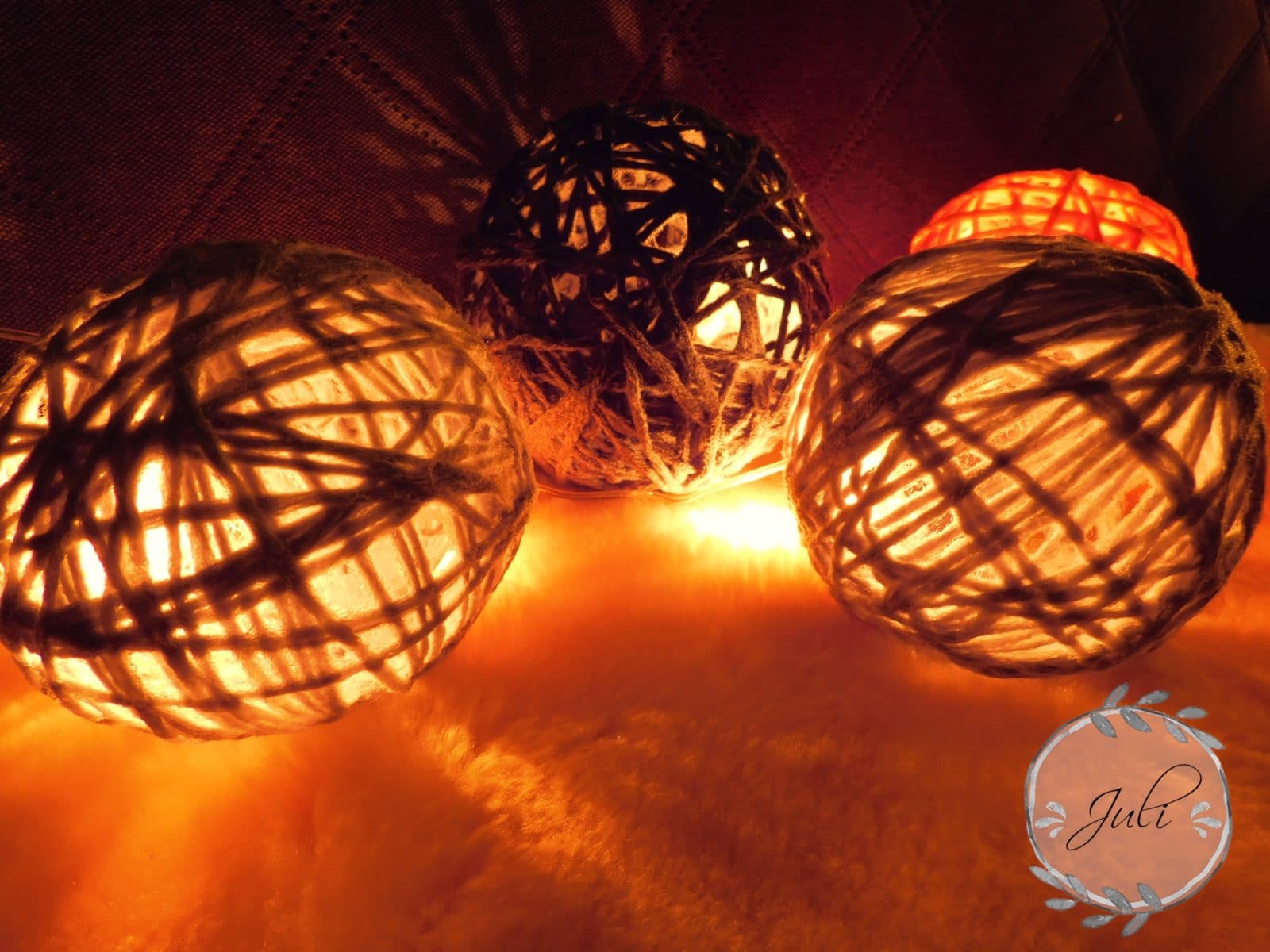 DIY Lichterkette mit Garn