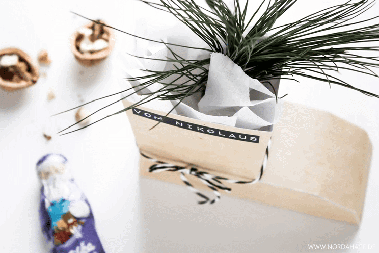 DIY // Nikolausstiefel aus Papier (mit Druckvorlage)
