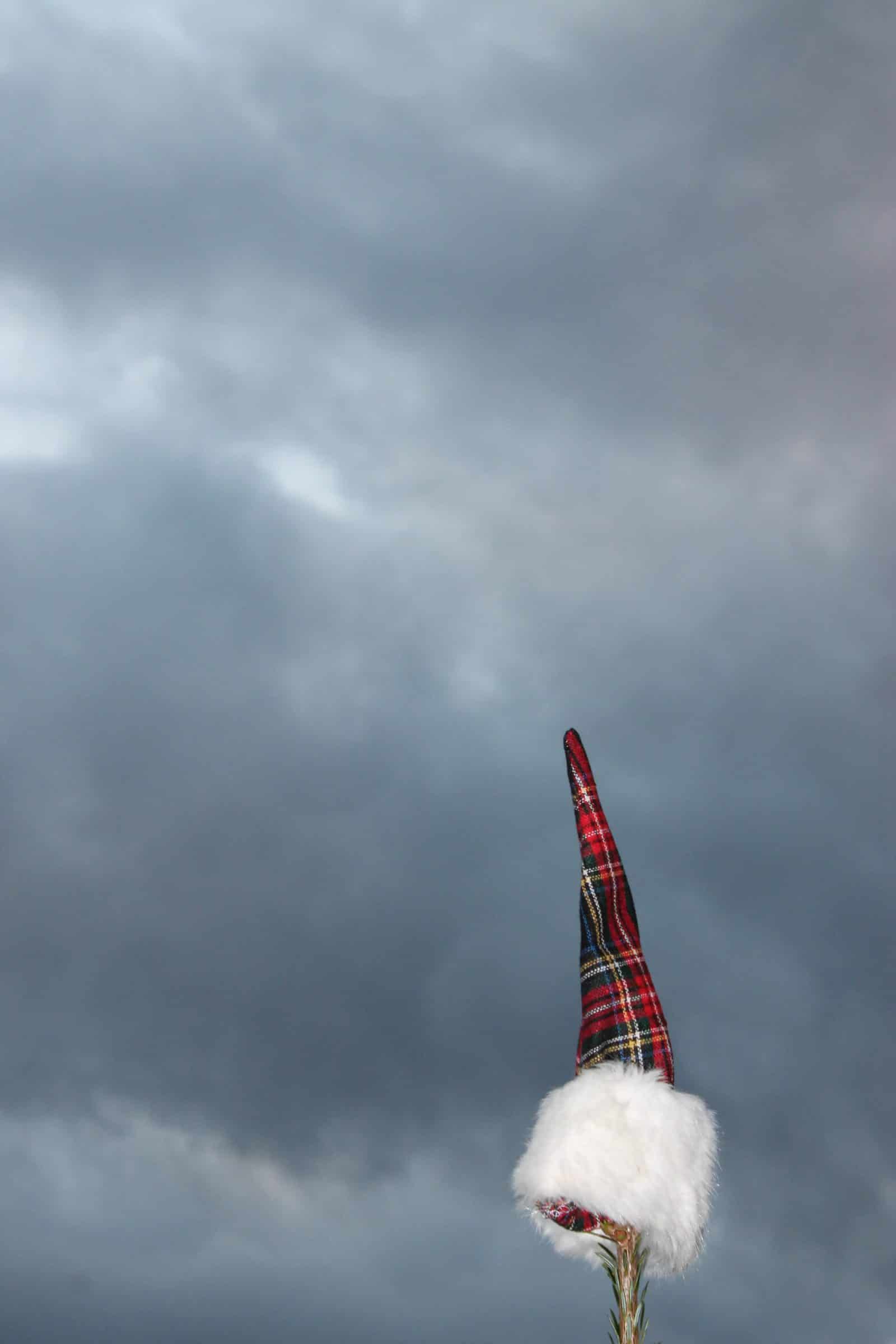Nikolausmütze als Christbaumspitze
