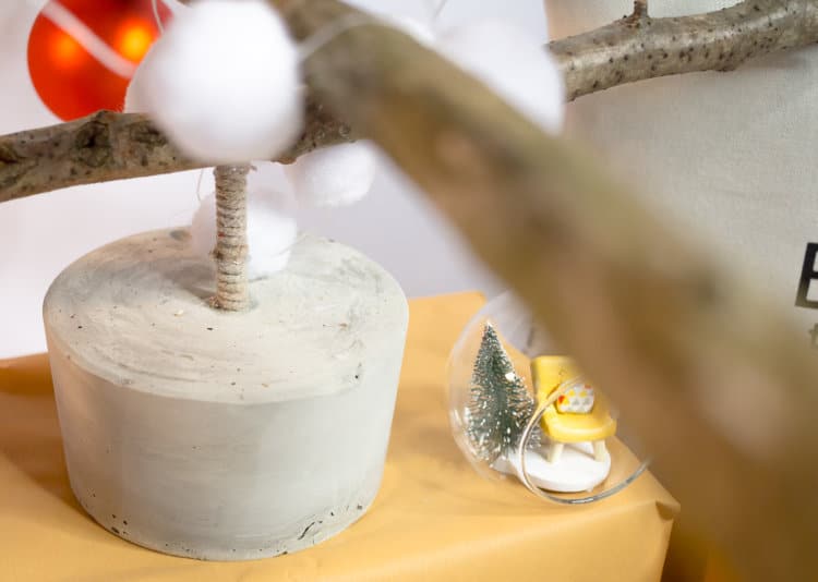 Holzweihnachtsbaum zum Selberschmücken