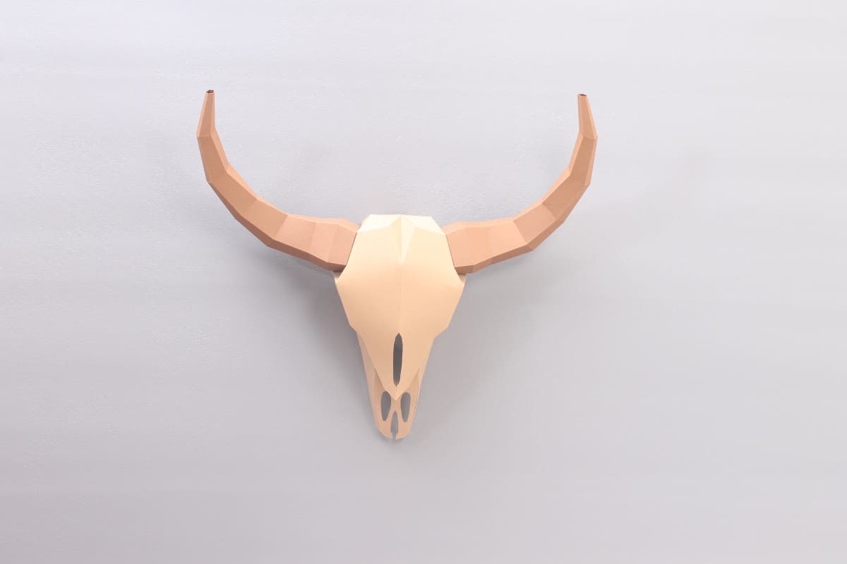 Bisonschädel aus Papier