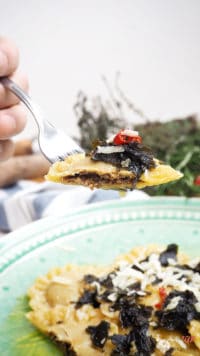Dinkel Ravioli mit mediterraner Pilzfüllung in Salbei-Knoblauchbutter | vegetarisches Valentinstagsmenü | Mohntage