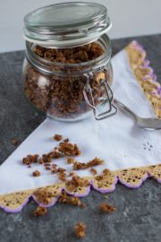 Knuspermüsli selber machen