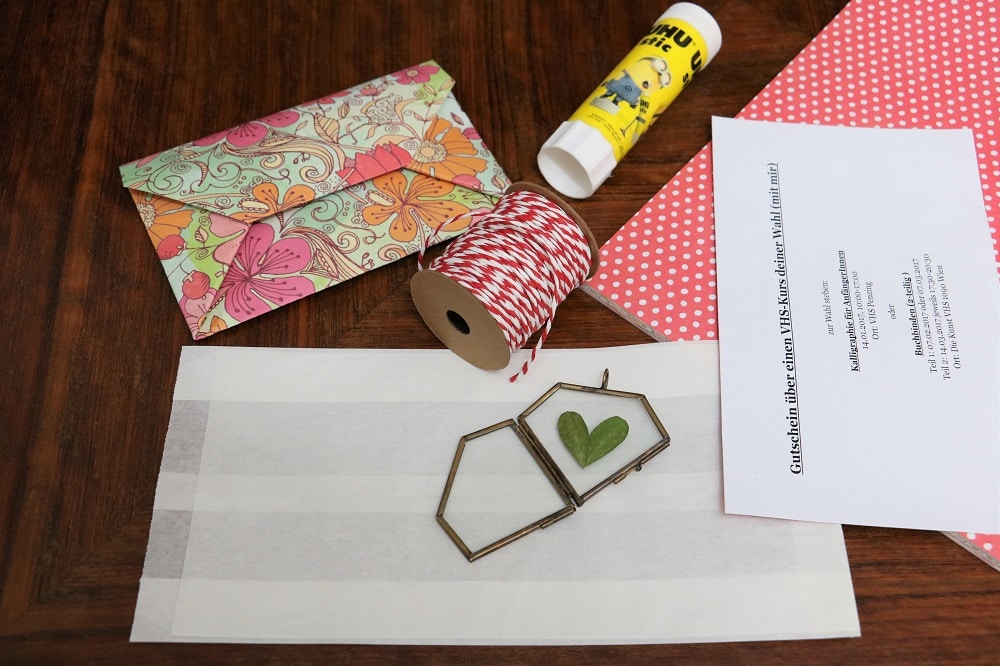 Gutscheinverpackung mit Herz – 5 alternative Verpackungsideen
