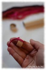 Warme Ohren im Miniformat: DIY Deko-Pudelmützen