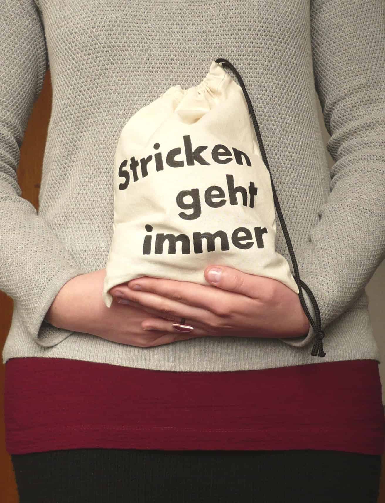 „Stricken geht immer“- ein Statement-Bag