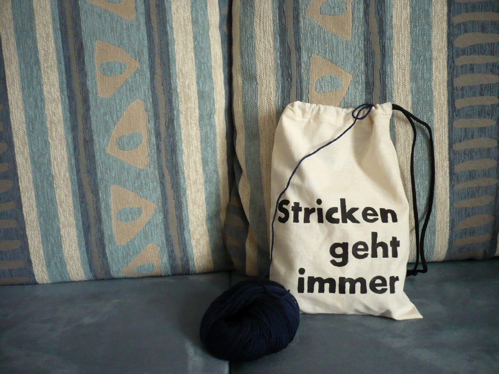 „Stricken geht immer“- ein Statement-Bag