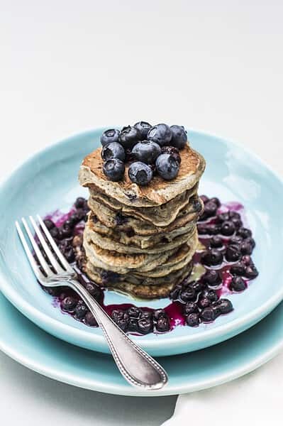 January Mornings – Gesundes Soulfood im Winter: Blaubeer-Bananen Pancakes