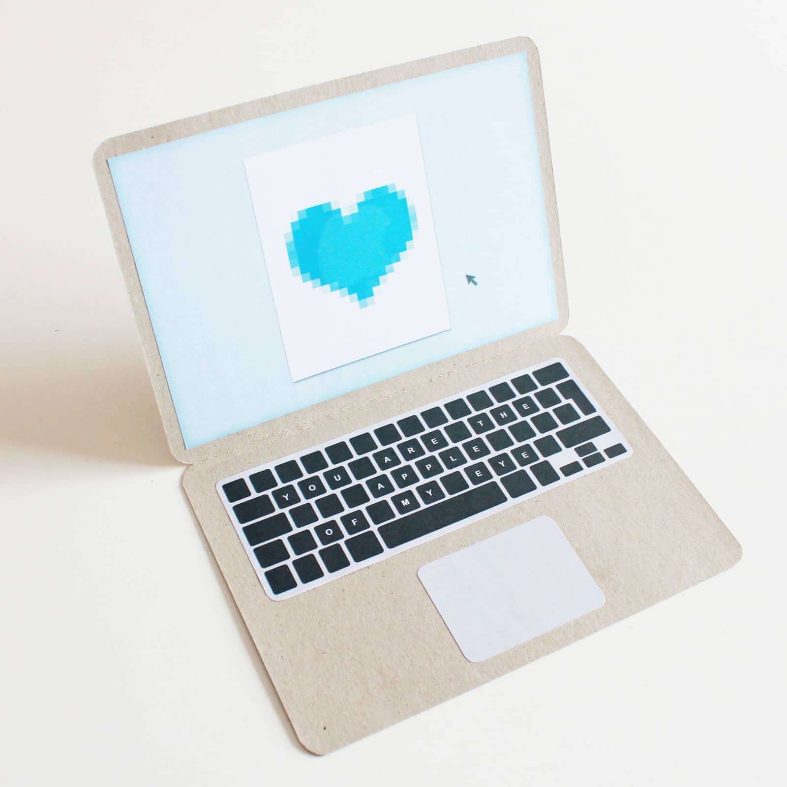 DIY APPLE-KARTE ZUM VALENTINSTAG BASTELN / FREE PRINTABLE