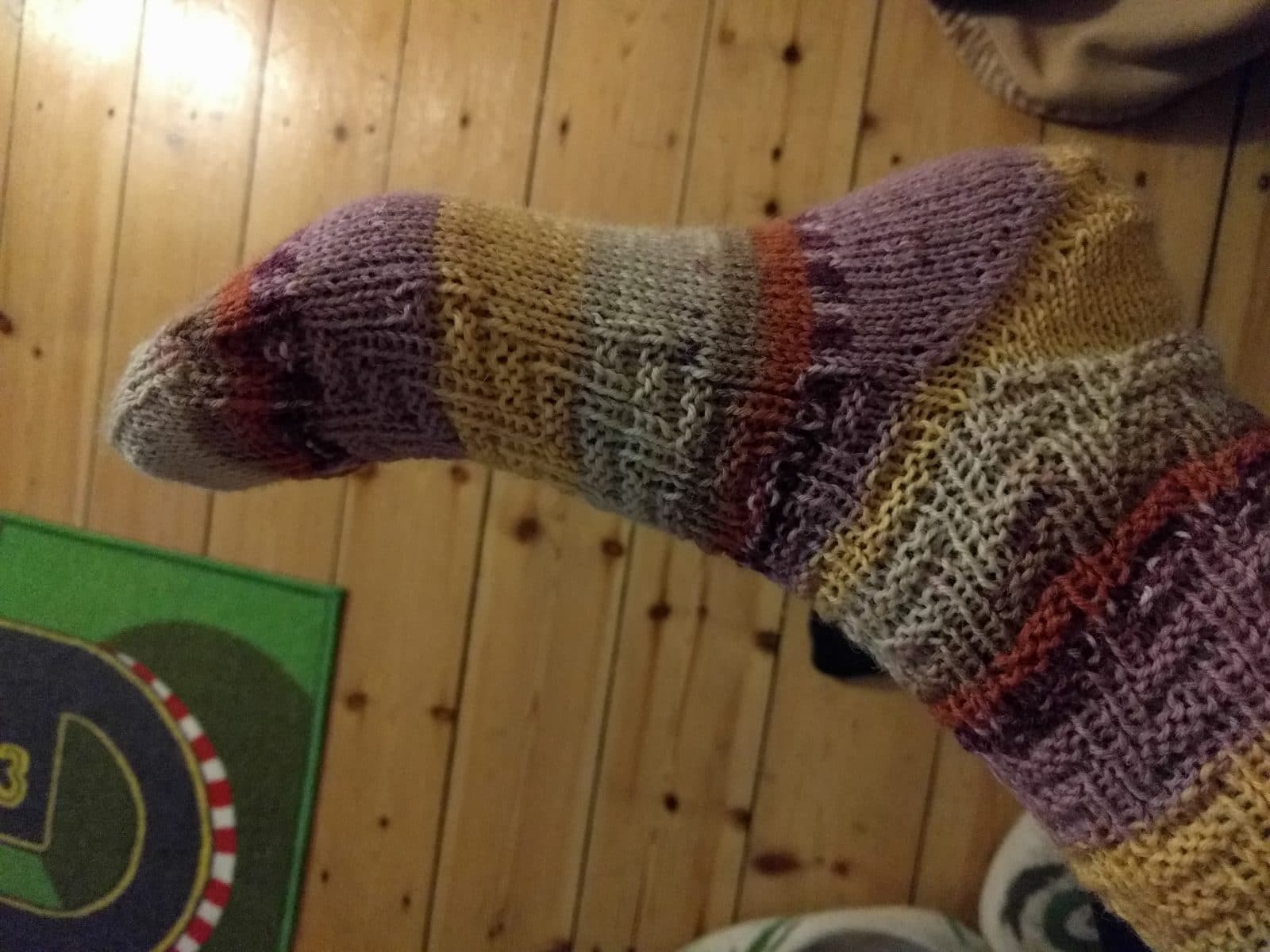 Funny Treppenmuster Socken für gute Laune #addisockenwundercontest