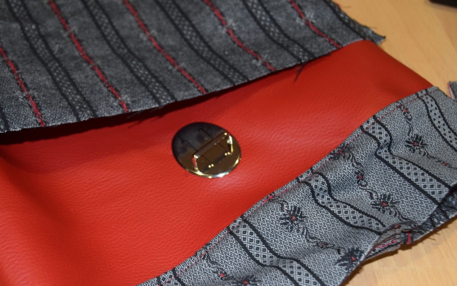 Taschenorganisator für Surface und Co nähen