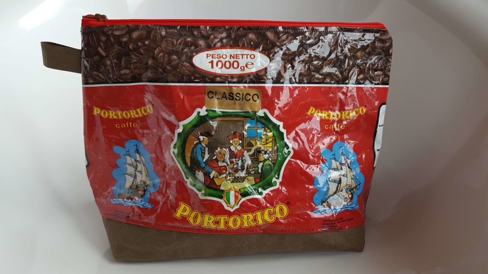 Kulturtasche aus Kaffeetüten