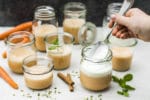 EIN LIEBLINGSREZEPT FÜR KOKOS KAROTTEN-PANNA COTTA MIT KAROTTEN-HALWA