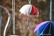 DIY Anleitung: Papier Regenschirme selbermachen