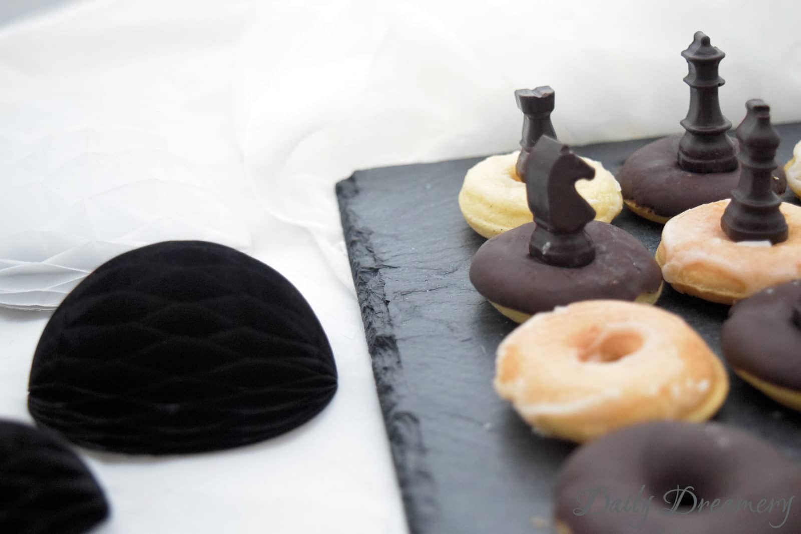 Mini-Donuts Schachbrett – perfekt für Partys