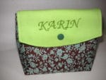 fröhliche, bunte Taschen und Accessoires