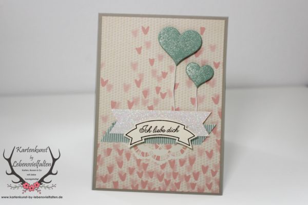 Karte zum Valentinstag mit Stampin Up! Designerpapier Zum Verlieben