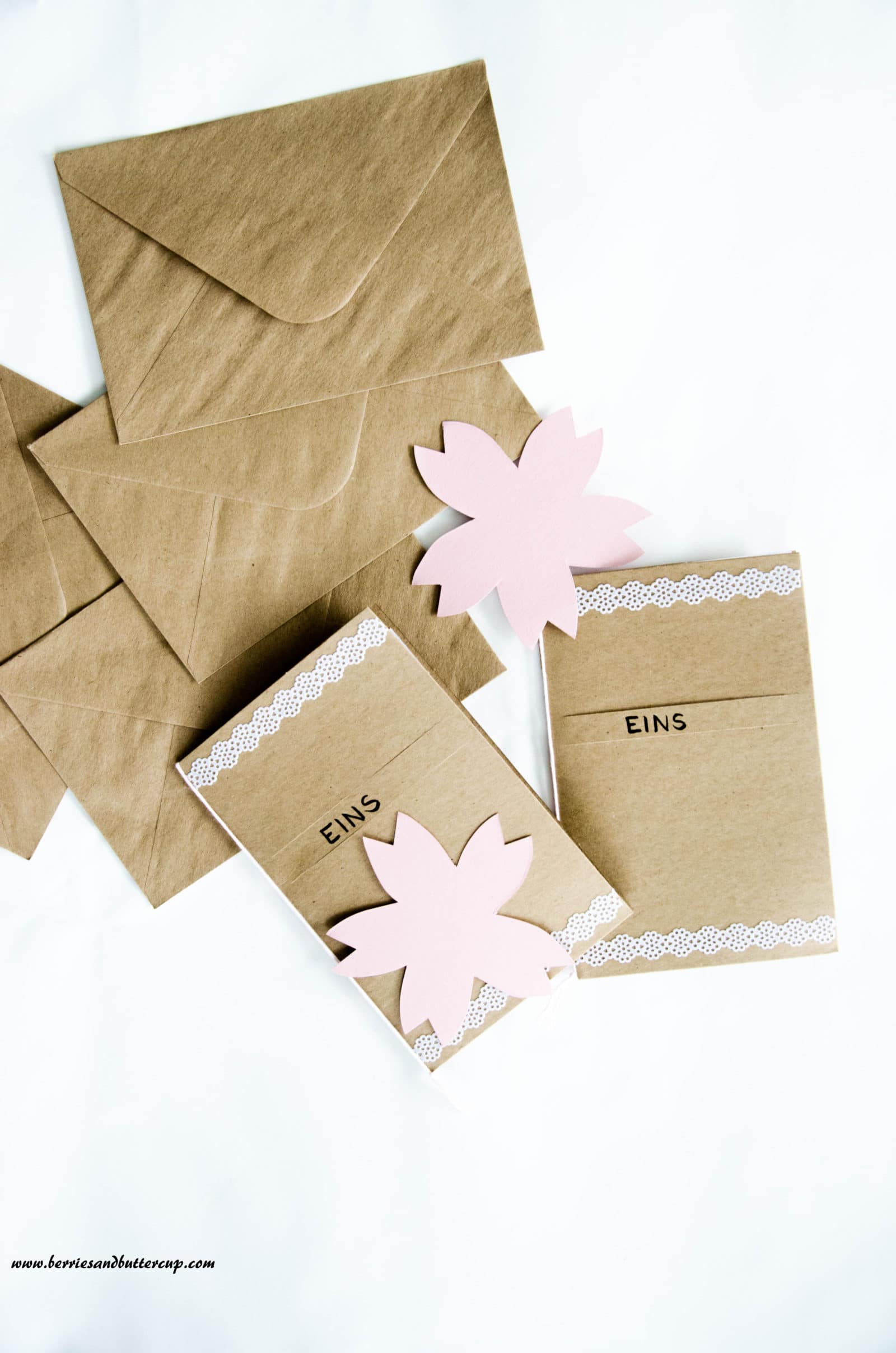 Einladungskarten DIY mit Kirschblüten-Freebie - HANDMADE Kultur