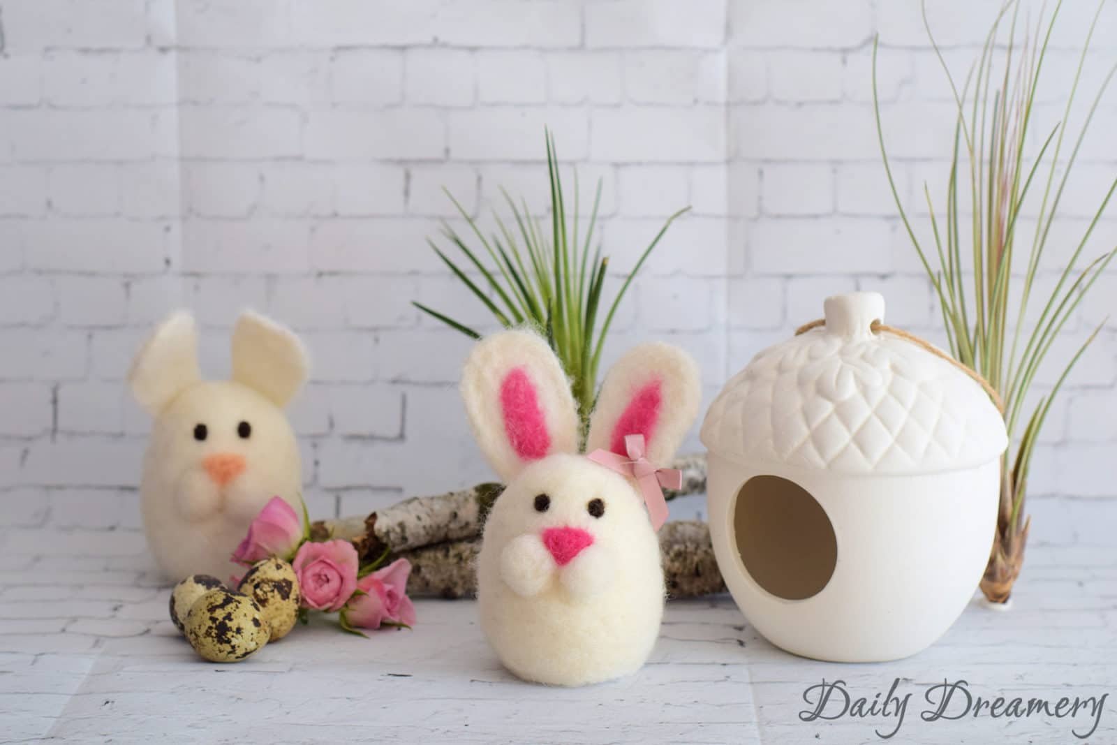 gefilzte Osterdeko – Hasenduo „Günther und Trude“