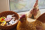 Piep Piep Piep: Osterbroschen aus Fimo