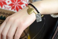Wie kann man Armbänder mit Edelstahl Anhänger für Verliebte selber machen
