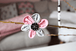 Buchstaben und Blüten – ein österliches DIY
