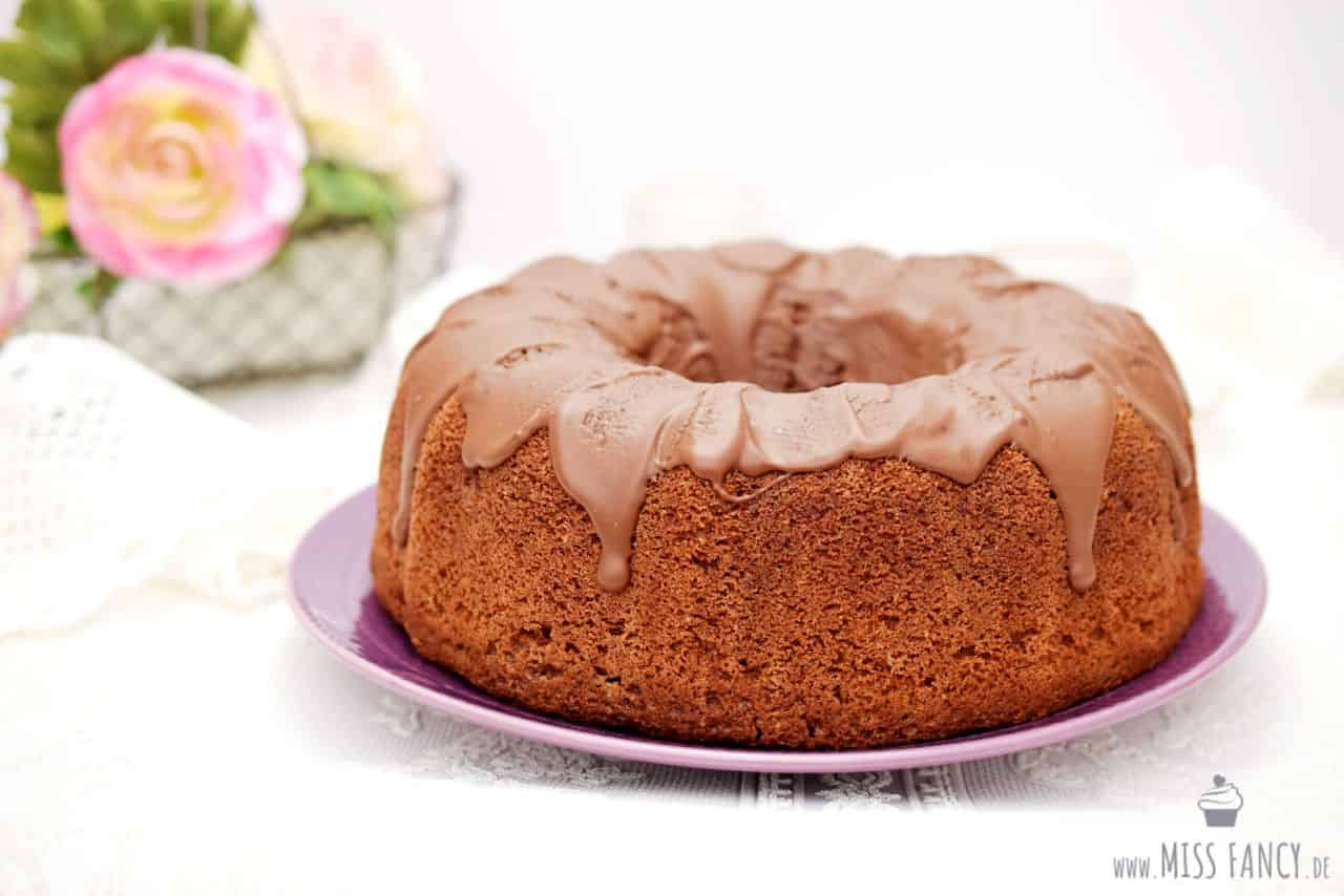 Schokoladenkuchen mit Eierlikör