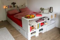 Palettenbett selber bauen - Bett aus Europaletten