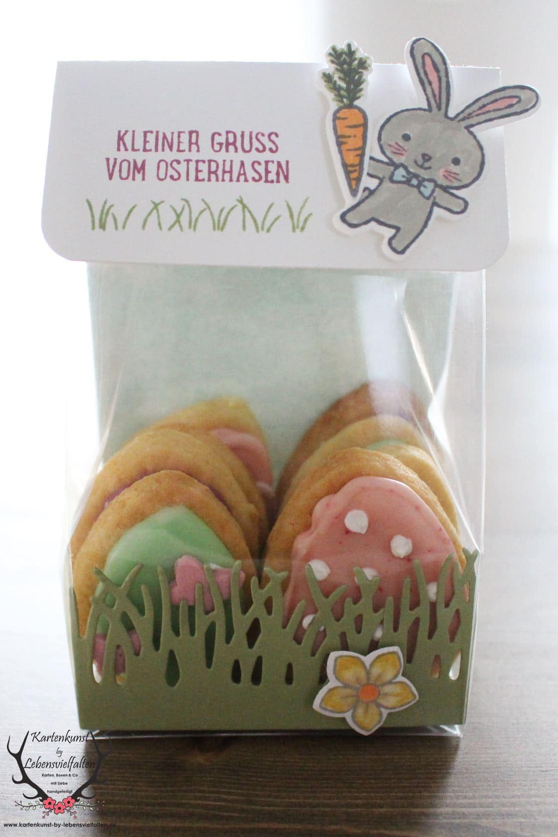 Plätzchenverpackung mit dem Produktpaket Osterkörbchen