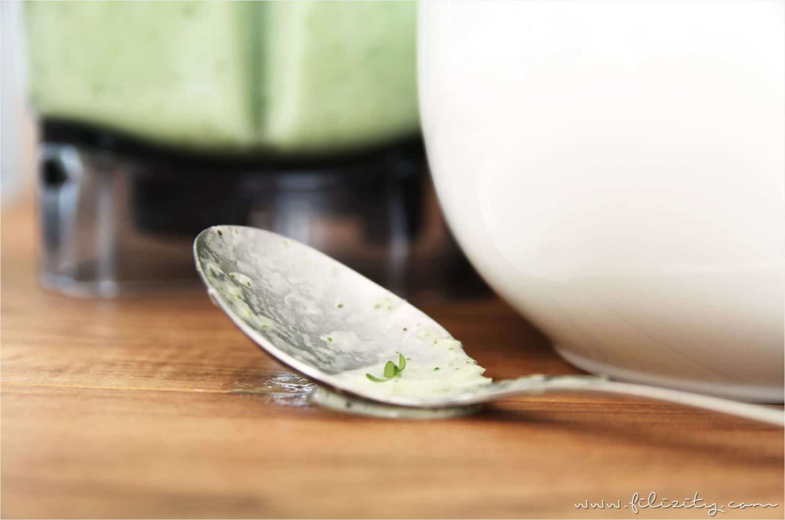 Spargelcremesuppe aus dem Mixer