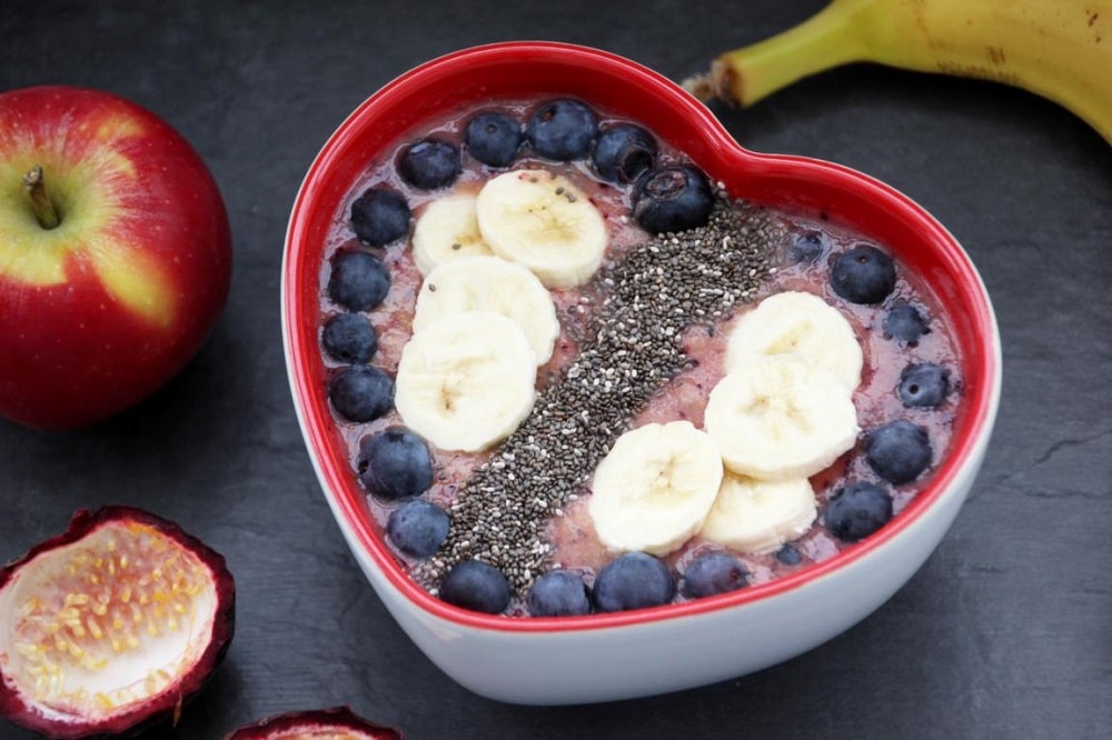 Smoothie Bowl mit Chiasamen