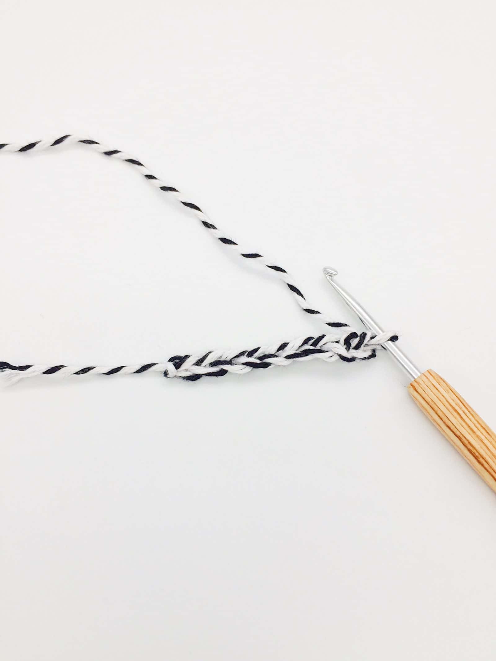 DIY – Armband aus Biobaumwolle selbst häkeln