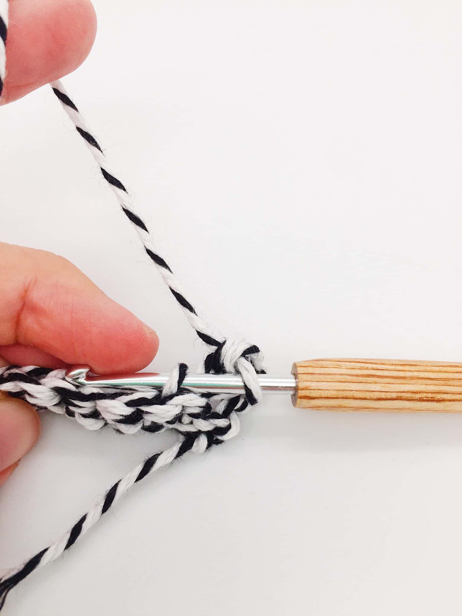 DIY – Armband aus Biobaumwolle selbst häkeln