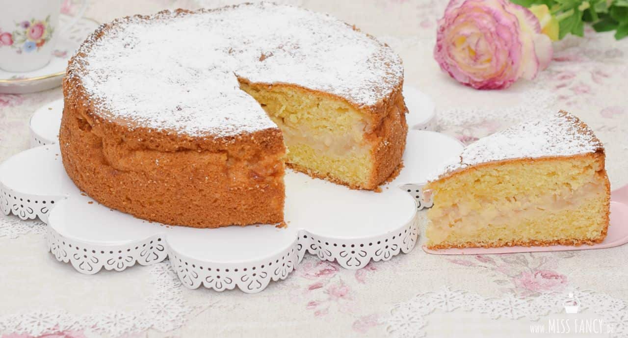 Apfelkuchen mit Rührteig nach Großmutters-Art