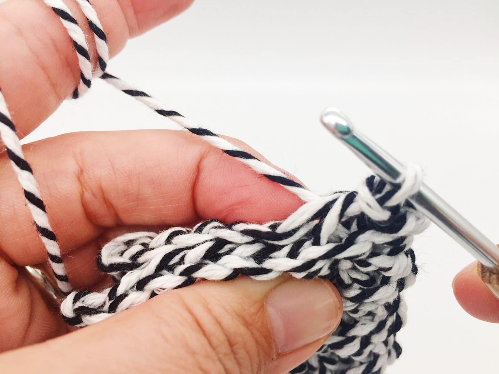 DIY – Armband aus Biobaumwolle selbst häkeln