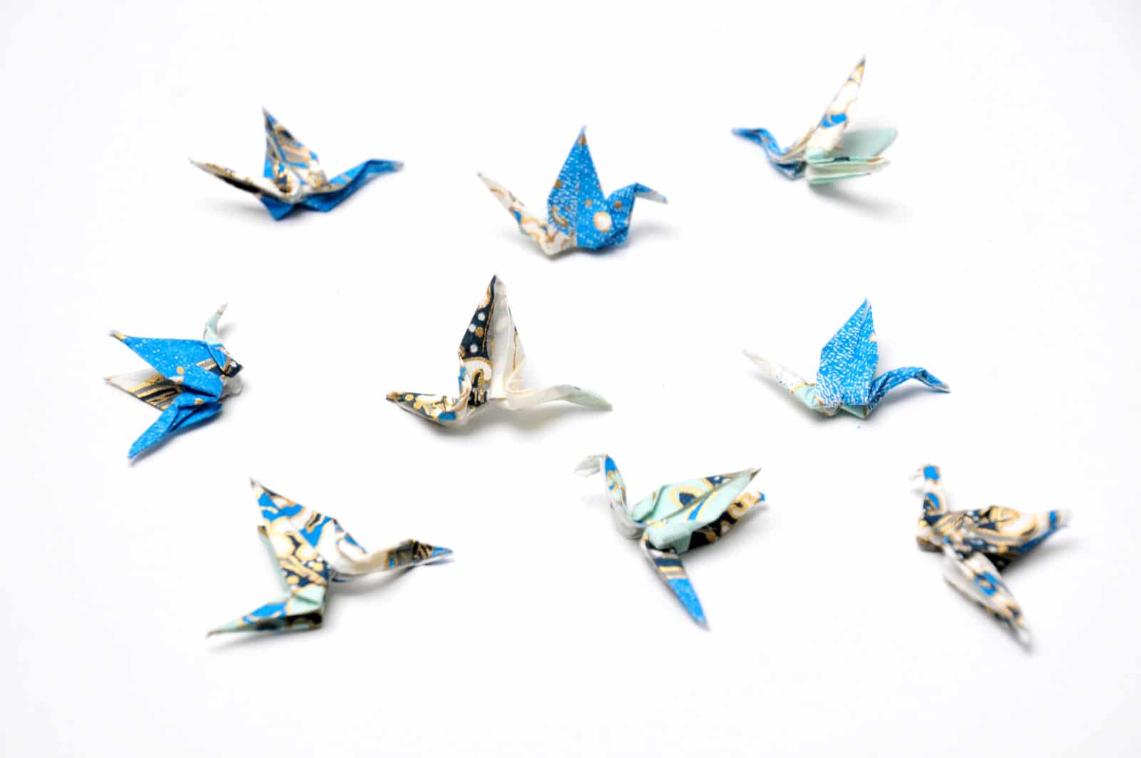 Origami Mini Bücher und Kraniche